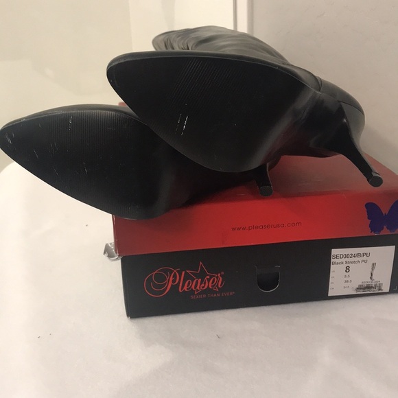 Pleaser Seduce 3024. Size 8.  Black - Picture 4 of 8